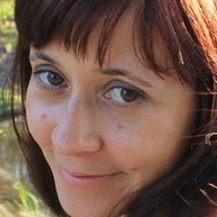Adrienne Pierce Nahé