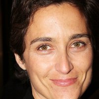 Alexandra Hedison Nahé
