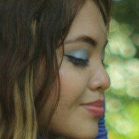 ariana rabanal Nahé