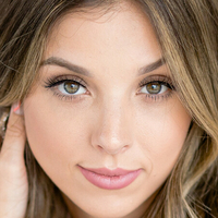 Ashlynn Thurber Nahé