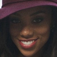 Brittini London Nahé