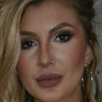 Chesca Ferrari Nahé