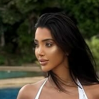Chloe Khan Nahé