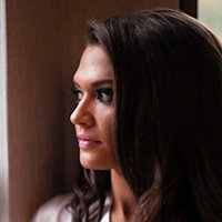 Danielle Brett Nahé