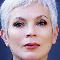 Elizabeth Gracen Nahé