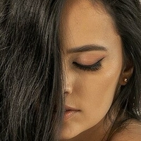 emiilycampbell Nahé