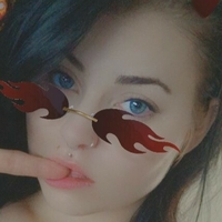 Emily Erdbeer Nahé