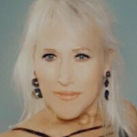 hannahandsuzie Nahé