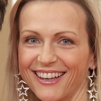 Inge Posmyk Nahé