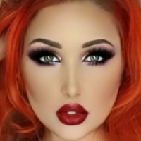 Ivy Tenebrae Nahé