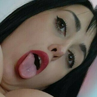 KAREN CALAB Nahé