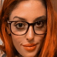 Kittentheredhead Nahé