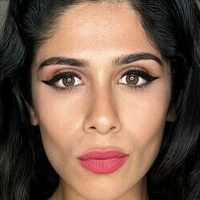 ladyphoenix_ldn Nahé