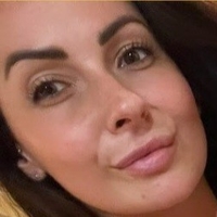 Lauren Boobs Nahé
