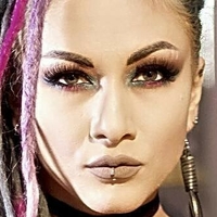 Lena Scissorhands Nahé