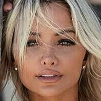 lindseypelas Nahé