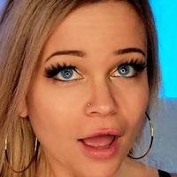 Mad ASMR Triggers Nahé