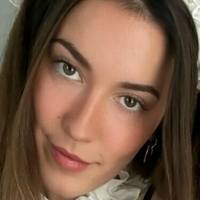 madelineprescott Nahé