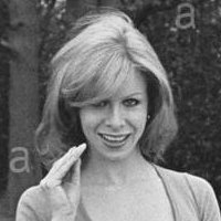 Malou Cartwright Nahé