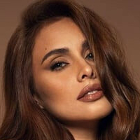 Max Collins Nahé