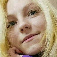 mishelclark Nahé