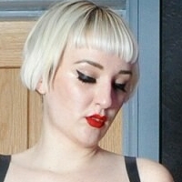 Mistress Petite Nahé