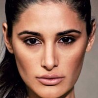 Nargis Fakhri Nahé