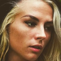 queenbeach Nahé