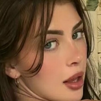 queenpussybossv Nahé