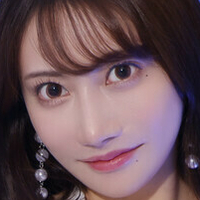 Rin Hachimitsu Nahé