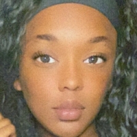 royalty2000 Nahé