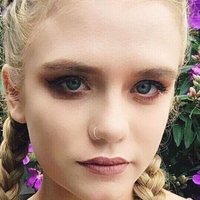 Sapphire Blossom Nahé