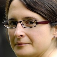 Sarah Moss Nahé
