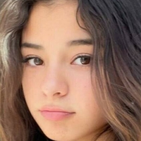 stephaniequinn Nahé