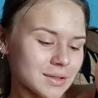 stretchyholly / hollydoesstreching Nahé