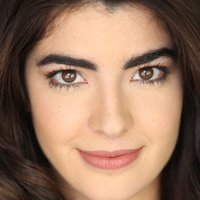 Tess Granfield Nahé
