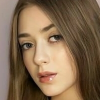 utiffany Nahé